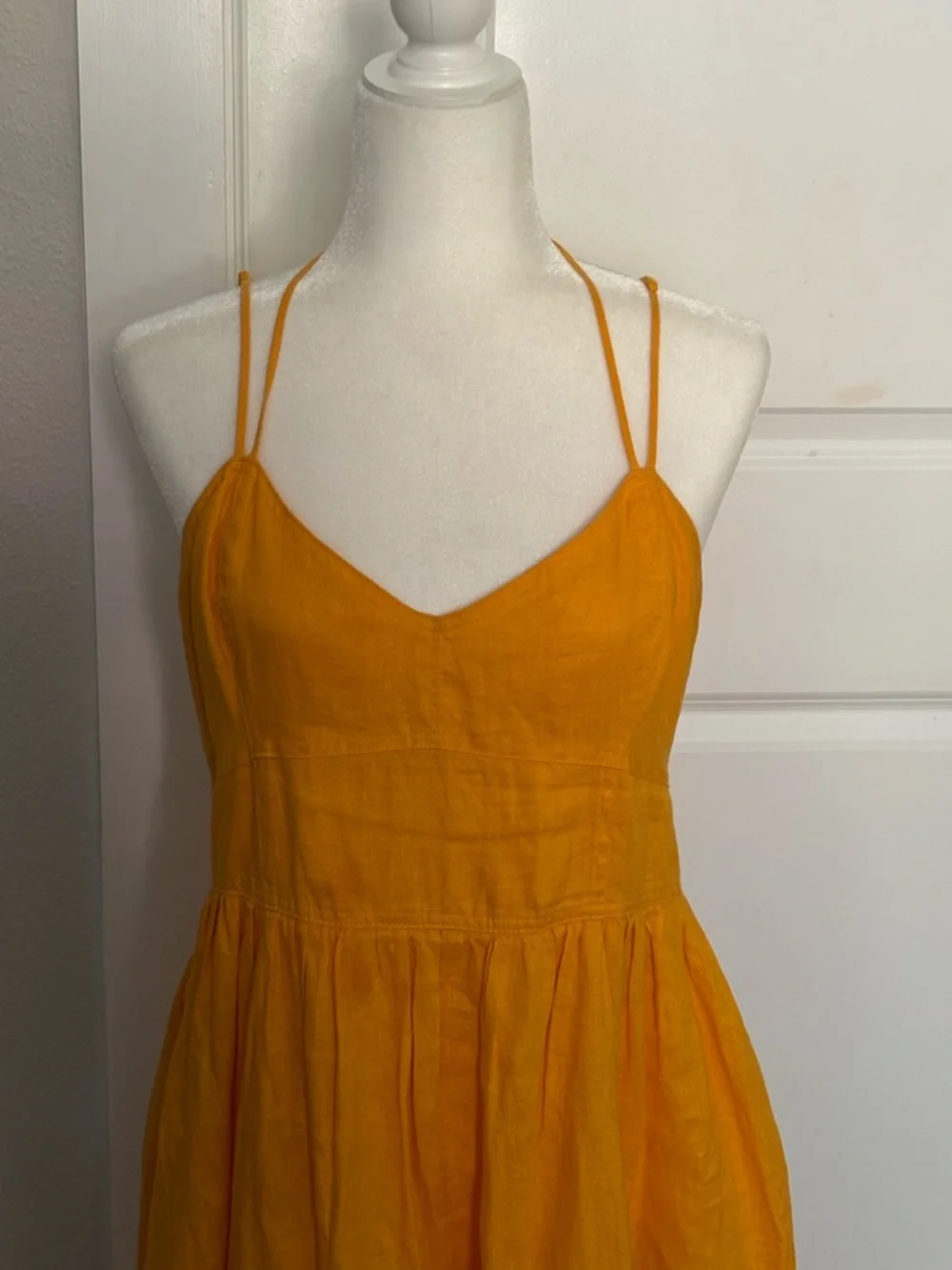 Banana Republic Marigold Midi Dress - Picture 2 of 13